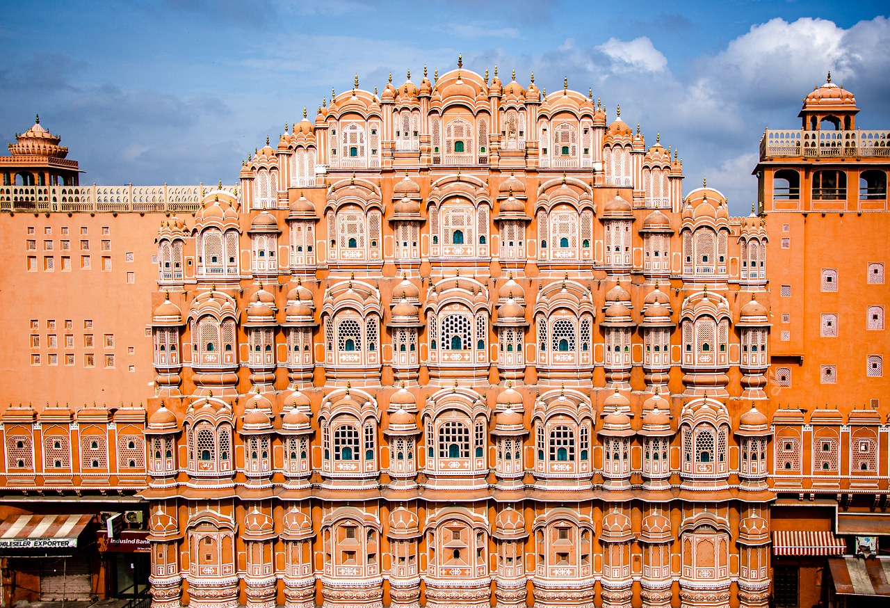 घूमने की जगहें hawa-mahal जयपुर